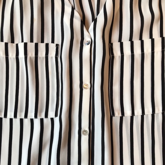 H&M black and white striped blouse - Picture 3 of 5